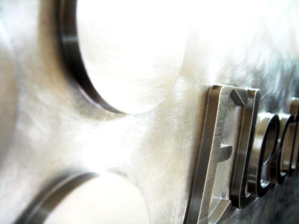 LOGO ALUMINIO